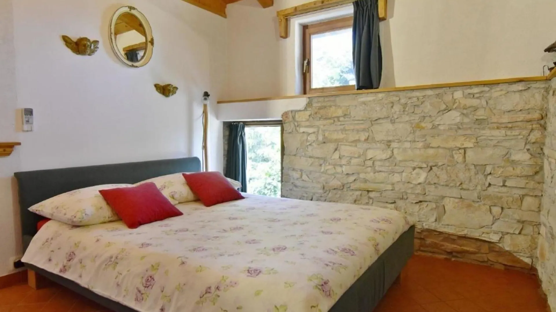 Apartment Tolle Wohnung In Zambratija Mit Terrasse Und Neben Dem Strand Croatia